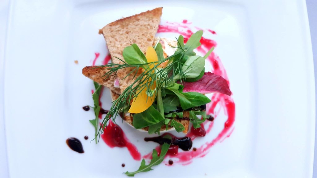 Obiady weselne w Restauracji Grand Felix — przystawka z karty Restauracji Grand Felix